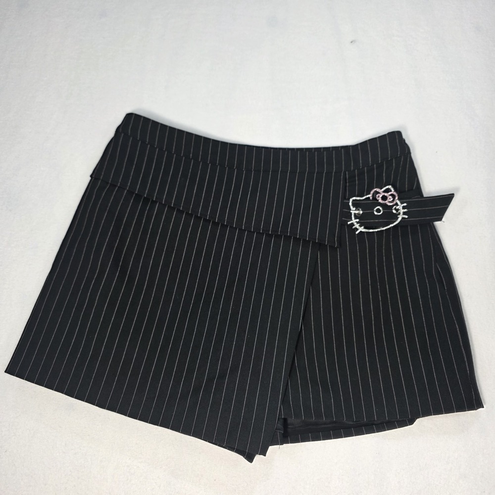 Hello Kitty Skort Pinstripe Rhinestone Embellished Skort Forever 21 M Y2K Style